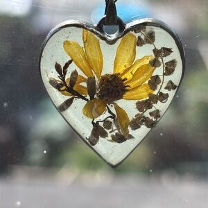 Handmade Pendant- Texas Daisy